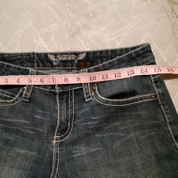 Illegal Capris Cuffed Blue Jeans Size 7 - Picture 6 of 8